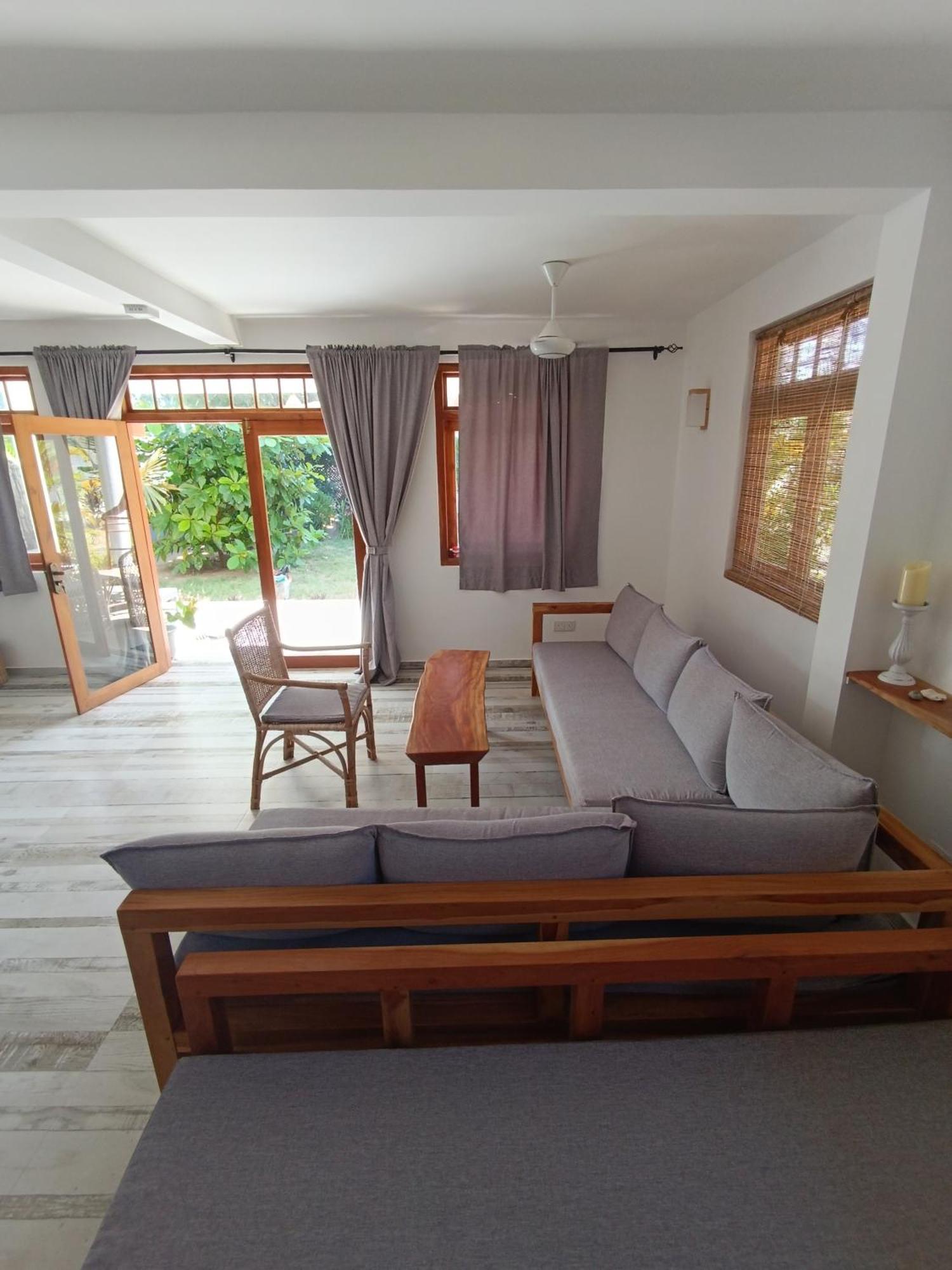 טנגלה Sleeping Elephant Beach Resort מראה חיצוני תמונה